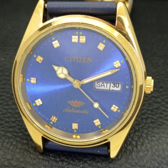 Vintage 1973 Citizen Automatic Mens Gold Watch W/daydate & Blue accents - Picture 3 of 10
